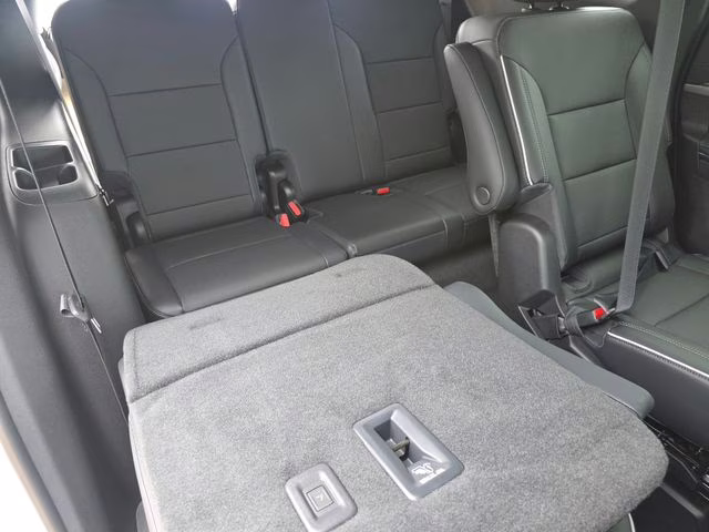 2026 Summit White Buick Enclave Preferred AWD SUV