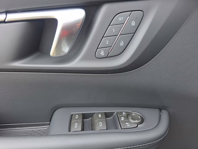 2026 Summit White Buick Enclave Preferred AWD SUV