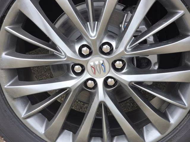 2026 Iridescent White Tricoat Buick Enclave Avenir AWD SUV