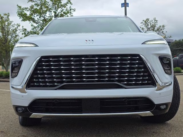 2026 Iridescent White Tricoat Buick Enclave Avenir AWD SUV