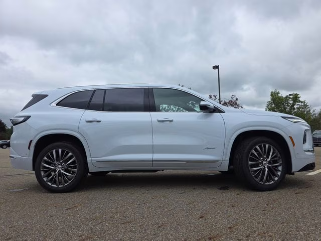 2026 Iridescent White Tricoat Buick Enclave Avenir AWD SUV