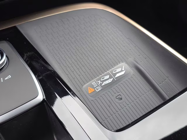 2026 Iridescent White Tricoat Buick Enclave Avenir AWD SUV