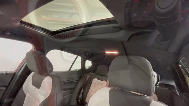 2024 Cayenne Orange Metallic Chevrolet Trax 1RS FWD SUV