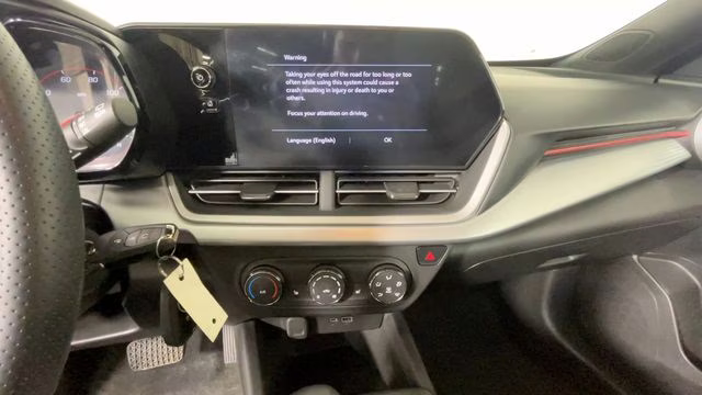 2024 Cayenne Orange Metallic Chevrolet Trax 1RS FWD SUV