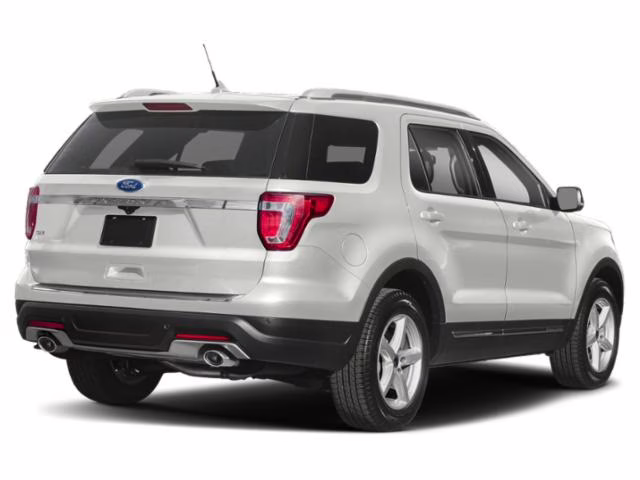 2018 Oxford White Ford Explorer XLT 4X4 SUV