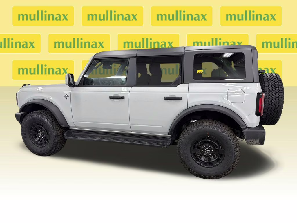 2026 AVALANCHE GRAY Ford Bronco Outer Banks 4X4 SUV