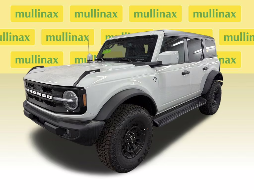 2026 AVALANCHE GRAY Ford Bronco Outer Banks 4X4 SUV