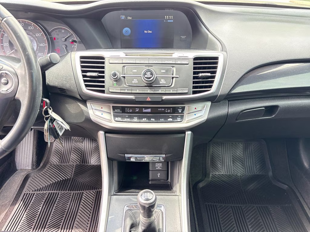 2015 Crystal Black Pearl Honda Accord Sport FWD Sedan