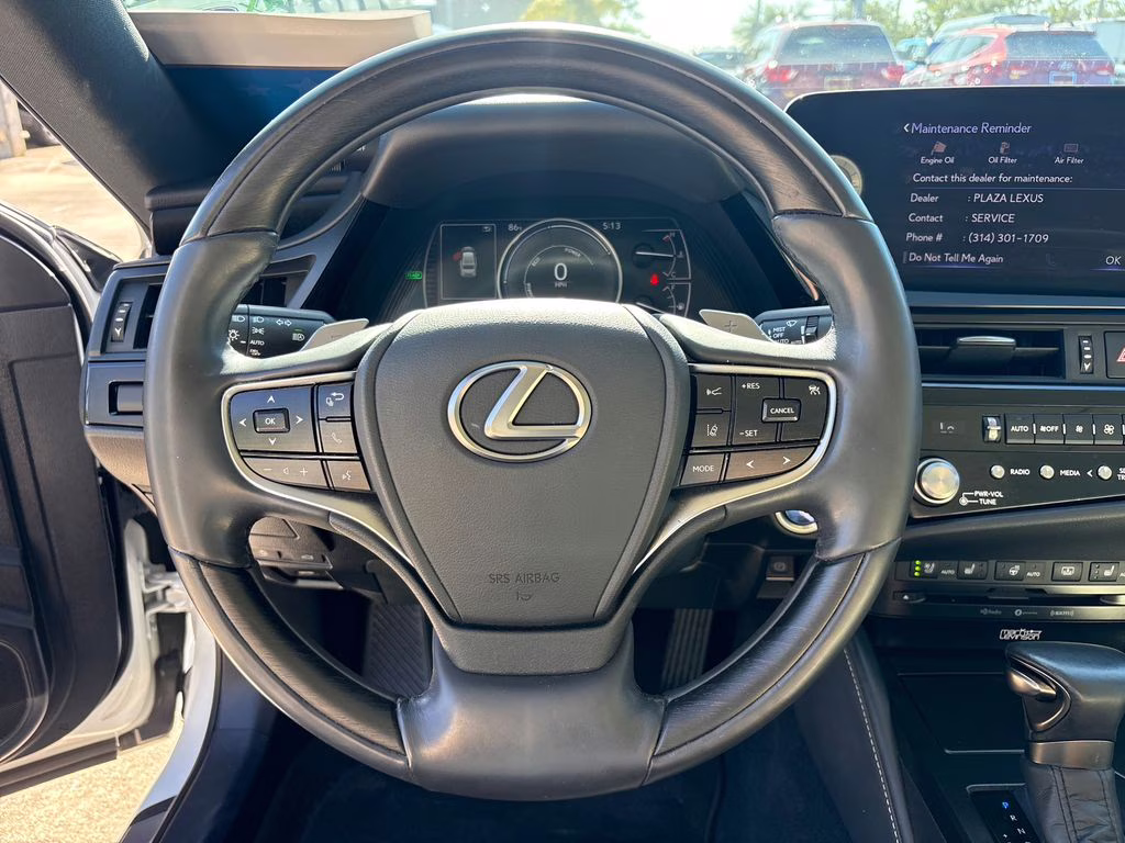 2022 White Pearl Lexus ES 300h Luxury FWD Sedan