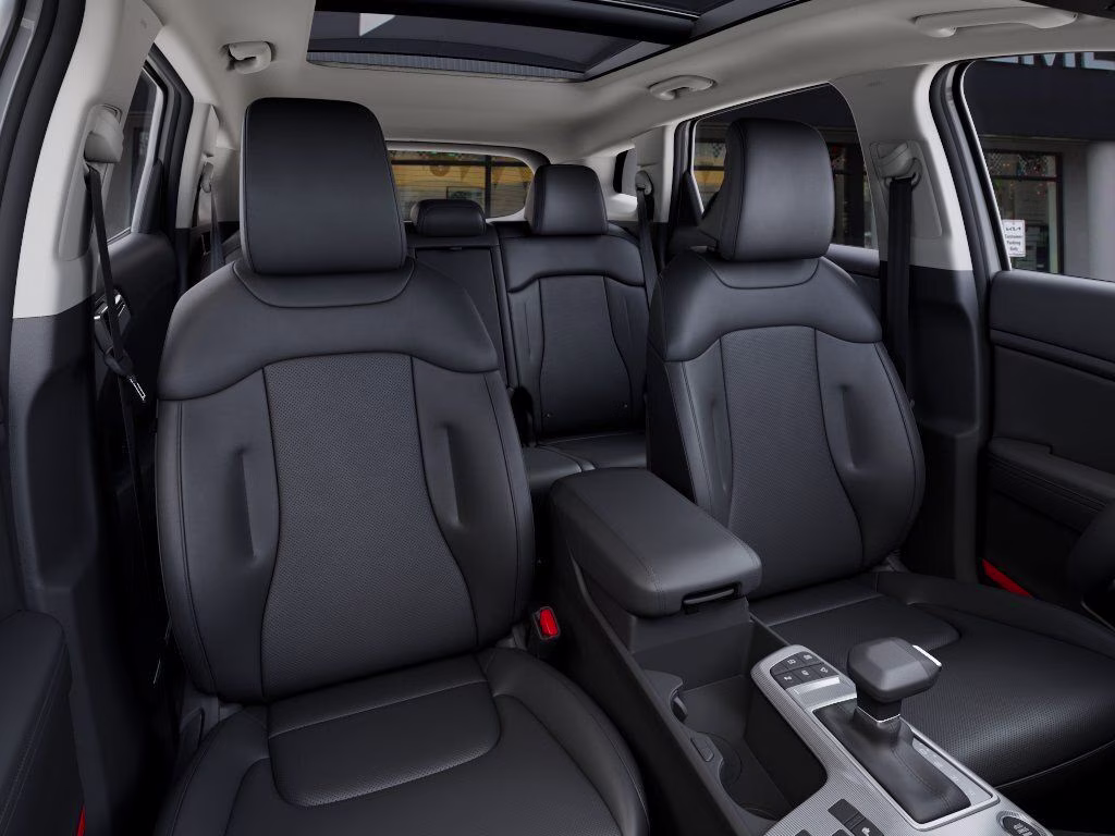 2026 Wolf Gray Kia Sportage EX AWD SUV