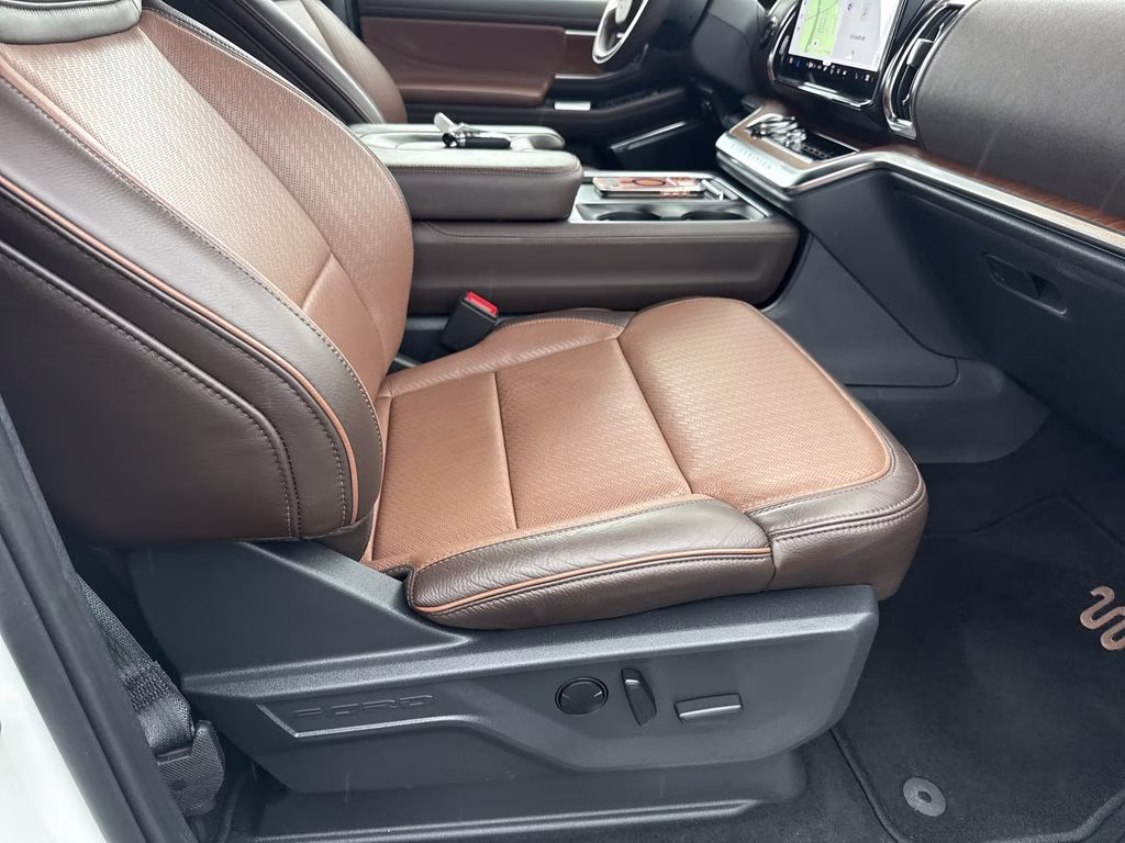2025 Star White Metallic Tri-Coat Ford Expedition Max King Ranch 4X4 SUV
