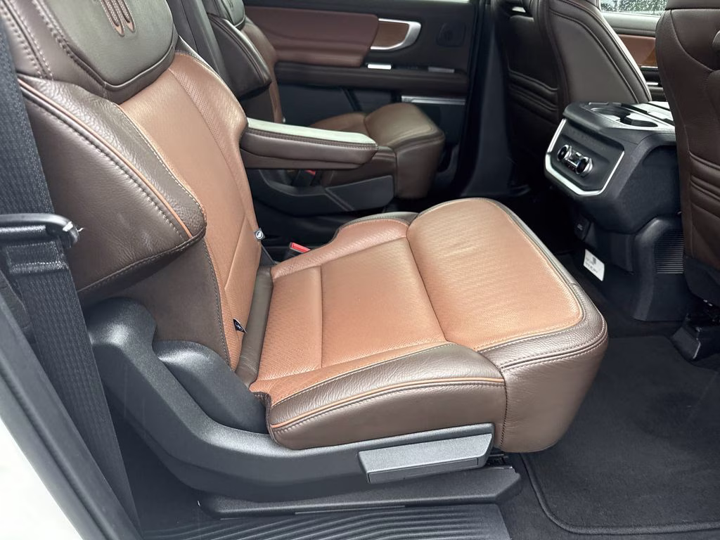 2025 Star White Metallic Tri-Coat Ford Expedition Max King Ranch 4X4 SUV