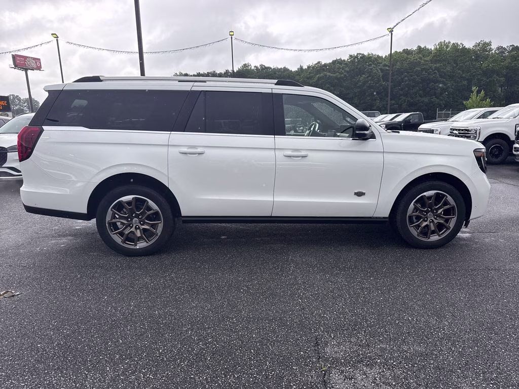 2025 Star White Metallic Tri-Coat Ford Expedition Max King Ranch 4X4 SUV