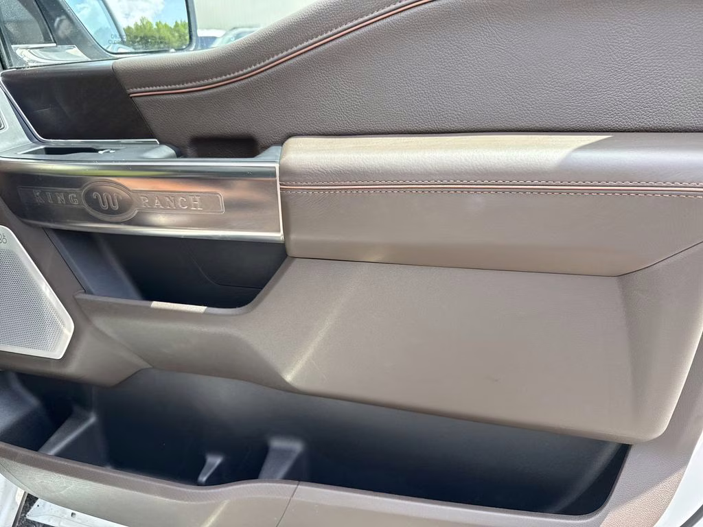 2023 Oxford White Ford F-150 King Ranch 4X4 Truck