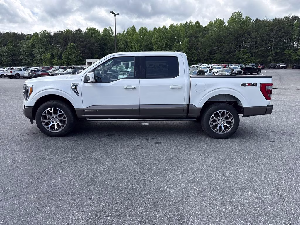 2023 Star White Metallic Tri-Coat Ford F-150 King Ranch 4X4 Truck