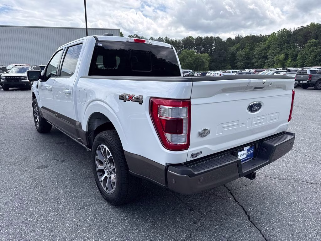 2023 Star White Metallic Tri-Coat Ford F-150 King Ranch 4X4 Truck