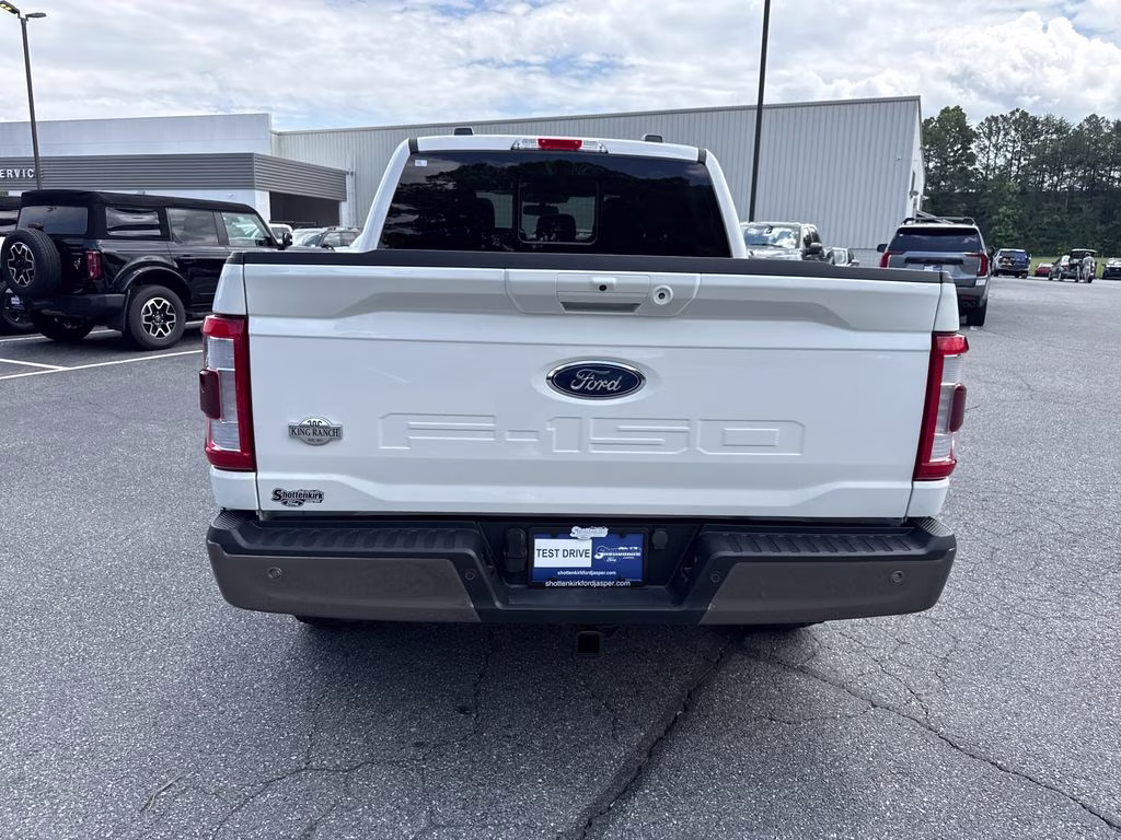 2023 Star White Metallic Tri-Coat Ford F-150 King Ranch 4X4 Truck