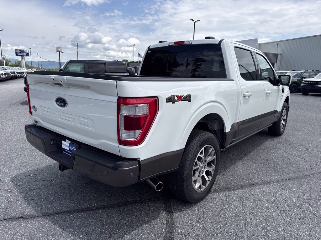 2023 Star White Metallic Tri-Coat Ford F-150 King Ranch 4X4 Truck