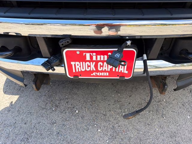 2019 Ingot Silver Ford Super Duty F-550 DRW XL 4X4 Chassis
