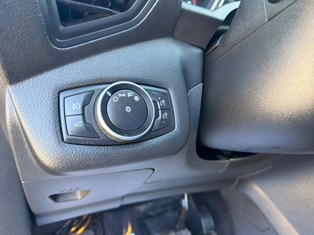 2018 Magnetic Ford Escape SE 4X4 SUV