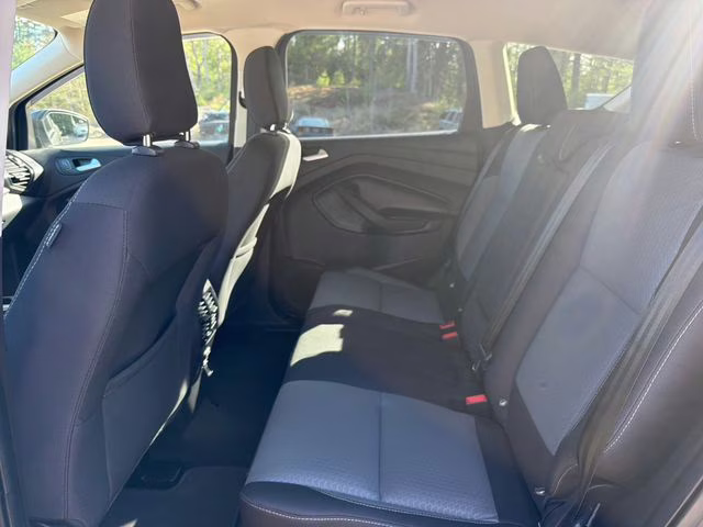 2018 Magnetic Ford Escape SE 4X4 SUV
