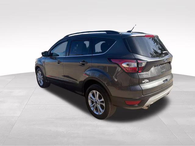 2018 Magnetic Ford Escape SE 4X4 SUV