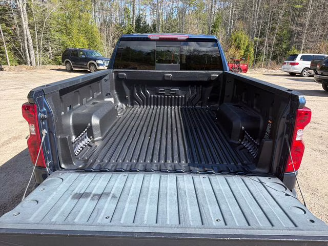 2019 Northsky Blue Metallic Chevrolet Silverado 1500 LT 4X4 Truck