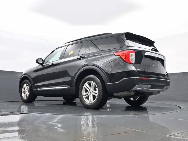 2024 Black Metallic Ford Explorer XLT 4X4 SUV