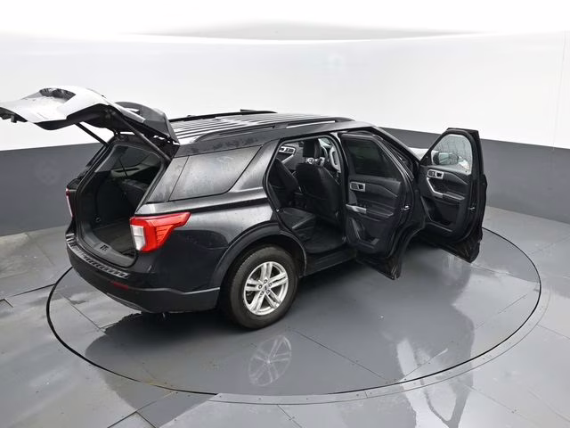 2024 Black Metallic Ford Explorer XLT 4X4 SUV