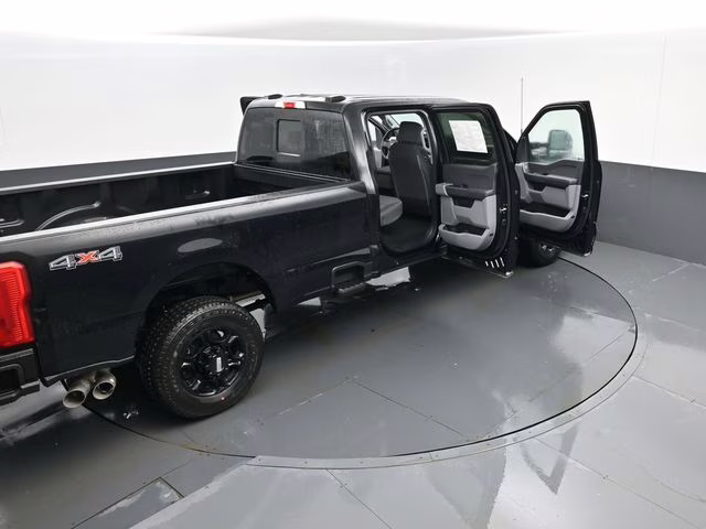 2026 Black Metallic Ford Super Duty F-250 SRW XL 4X4 Truck