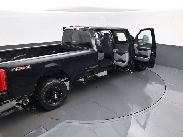 2026 Black Metallic Ford Super Duty F-250 SRW XL 4X4 Truck