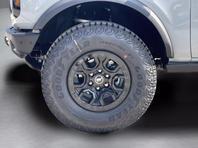 2026 Avalanche Gray Ford Bronco Big Bend 4X4 Convertible