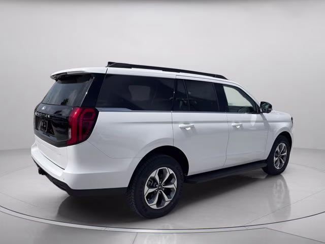 2027 Star White Metallic Tri-Coat Ford Expedition Active RWD SUV