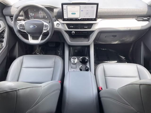 2026 Star White Metallic Tri-Coat Ford Explorer Active RWD SUV