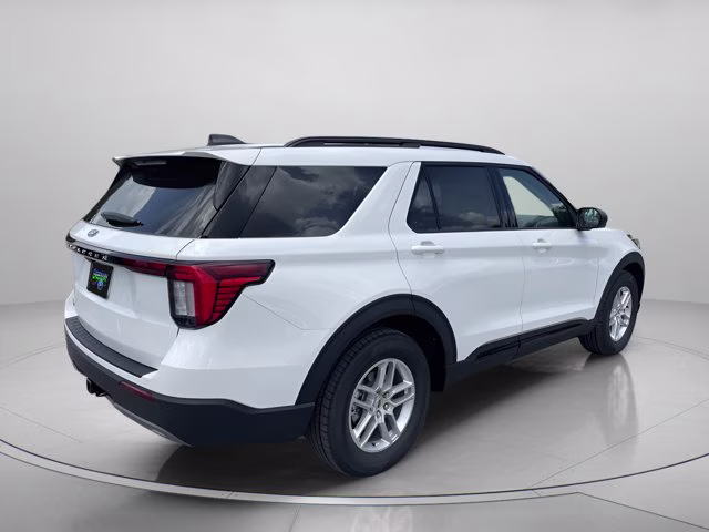2026 Star White Metallic Tri-Coat Ford Explorer Active RWD SUV