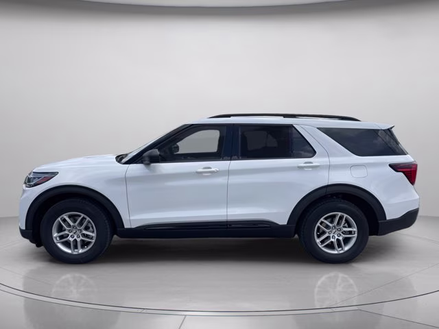 2026 Star White Metallic Tri-Coat Ford Explorer Active RWD SUV