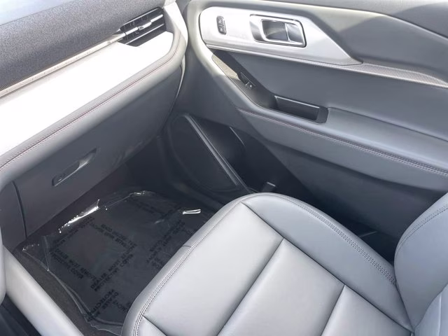 2026 Agate Black Metallic Ford Explorer Active RWD SUV