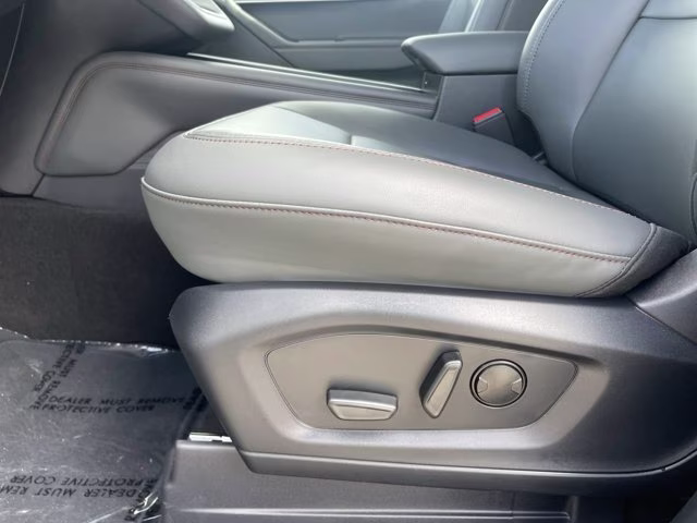 2026 Agate Black Metallic Ford Explorer Active RWD SUV