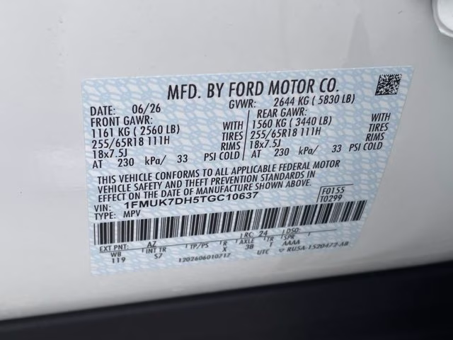 2026 Star White Metallic Tri-Coat Ford Explorer Active RWD SUV