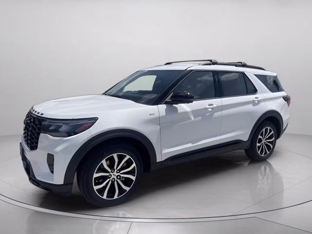 2026 Star White Metallic Tri-Coat Ford Explorer ST-Line RWD SUV