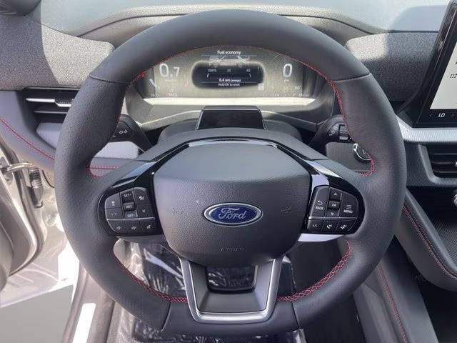 2026 Star White Metallic Tri-Coat Ford Explorer ST-Line RWD SUV