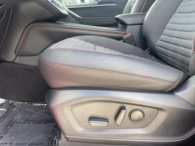 2026 Rapid Red Metallic Tinted Clearcoat Ford Explorer ST-Line RWD SUV