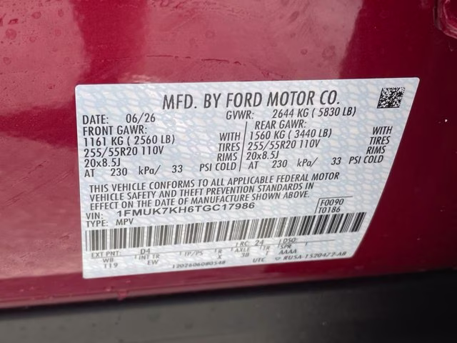2026 Rapid Red Metallic Tinted Clearcoat Ford Explorer ST-Line RWD SUV