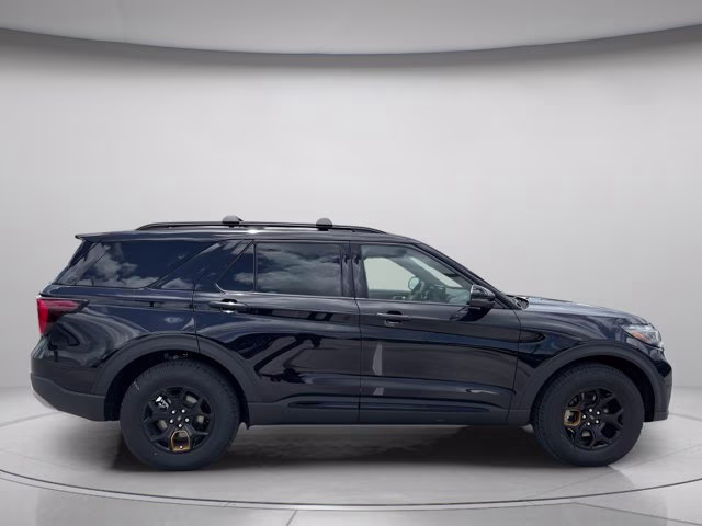 2026 Agate Black Metallic Ford Explorer Tremor 4X4 SUV