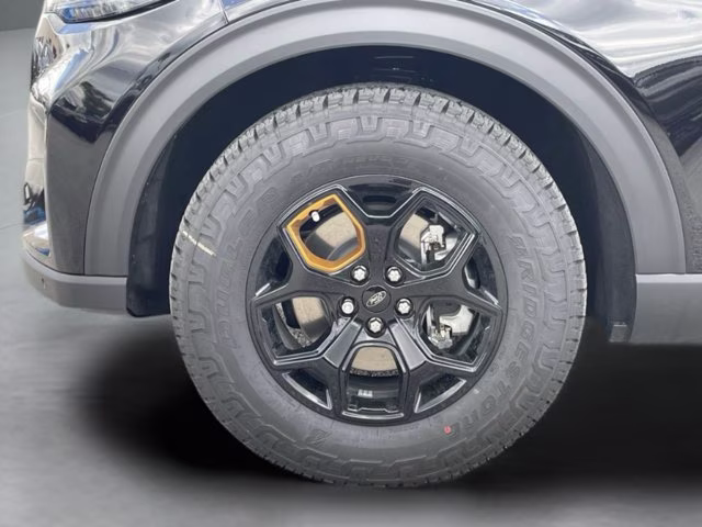 2026 Agate Black Metallic Ford Explorer Tremor 4X4 SUV