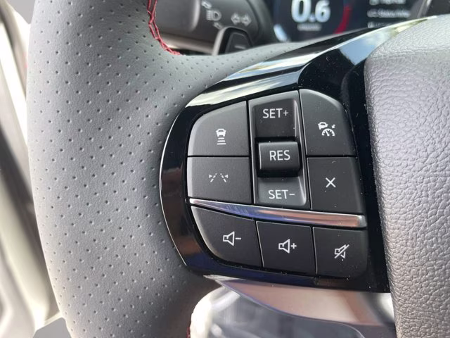 2026 Star White Metallic Tri-Coat Ford Explorer ST 4X4 SUV
