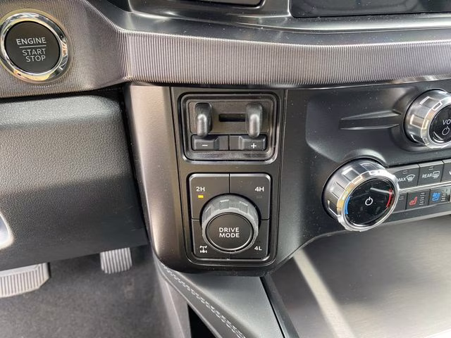 2026 Glacier Gray Metallic Tri-Coat Ford Super Duty F-250 SRW Platinum 4X4 Truck