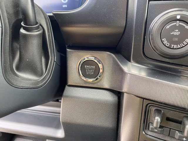 2026 Glacier Gray Metallic Tri-Coat Ford Super Duty F-250 SRW Platinum 4X4 Truck