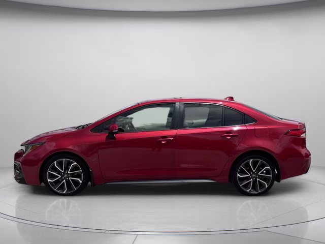 2021 Barcelona Red Metallic Toyota Corolla SE FWD Sedan