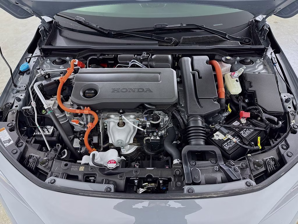 2025 Urban Gray Pearl Honda Civic Hybrid Sport FWD Sedan